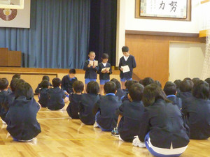 201011082